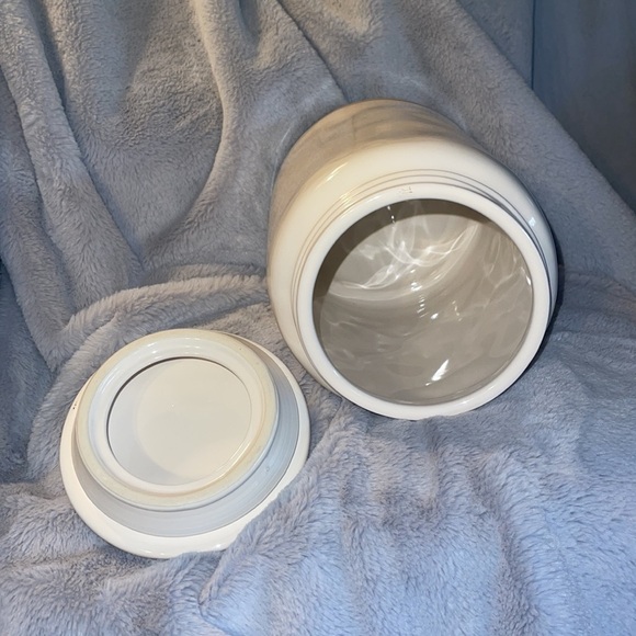 Rae Dunn “Cereal” Ceramic Lg Exposed Clay Cannistr - Picture 2 of 5